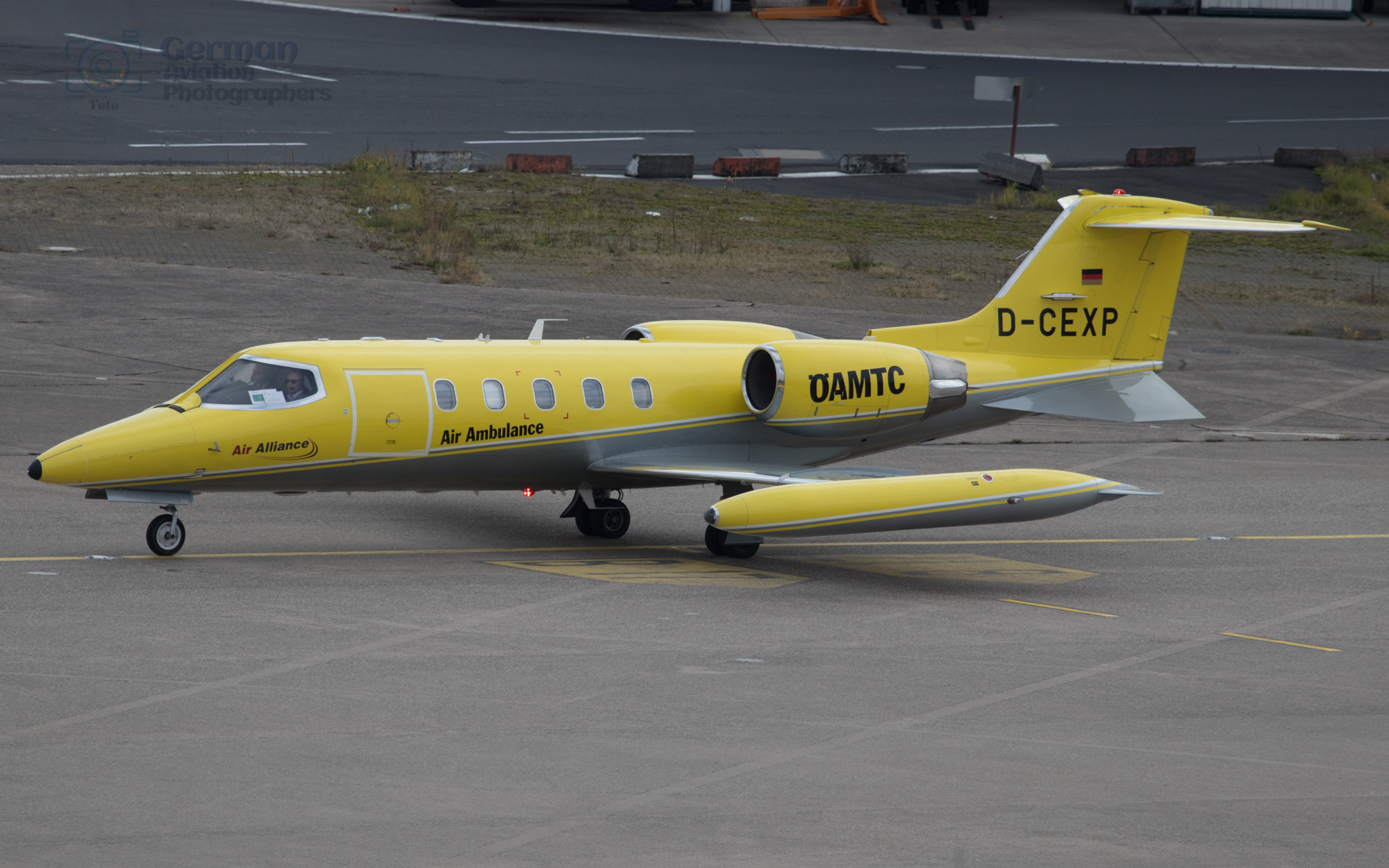 D-CEXP